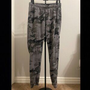 Nike Mens Camo Lightweight Sweatpants with Drawstring